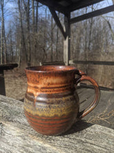 Load image into Gallery viewer, Ceramic coffee mug with Rich brown and deep red glaze