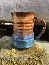 Load image into Gallery viewer, Hand thrown 14oz coffee mug 
