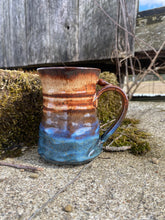 Load image into Gallery viewer, Hand thrown 14oz coffee mug 
